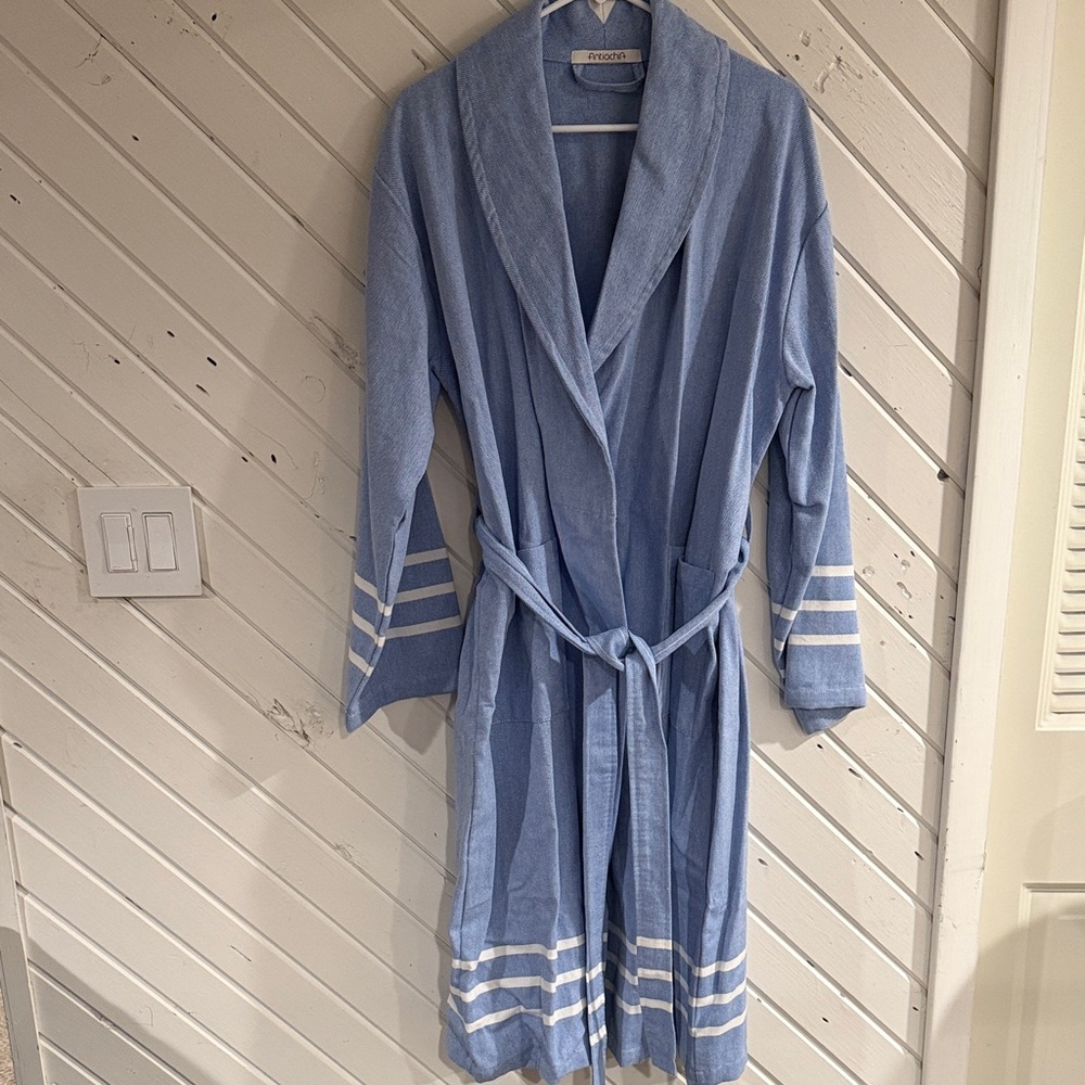 Blue Antiochia Robe